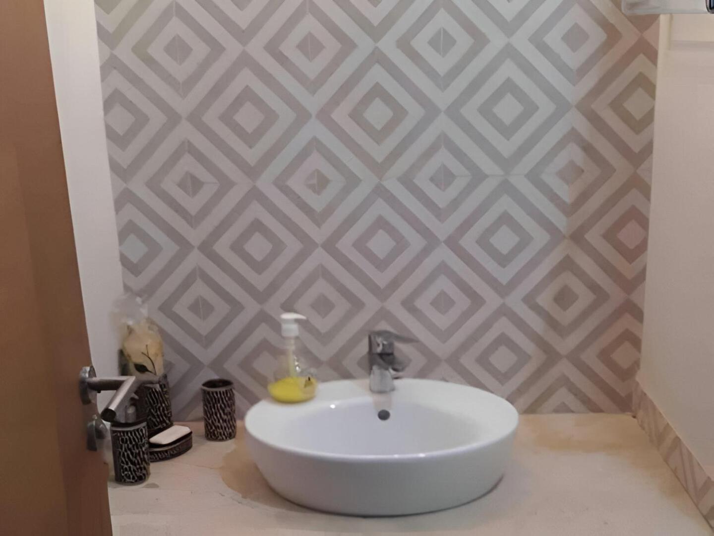 Appartement ,Tram Parking And Wifi Gratui Casablanca Exterior foto
